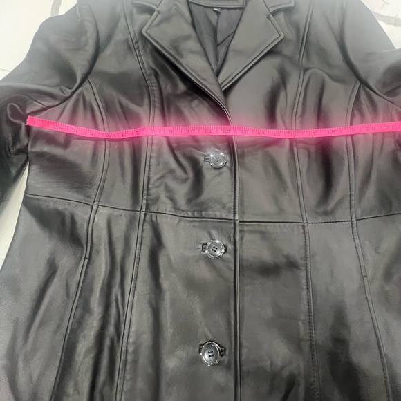 Black Leather Nora button down trench - Picture 13 of 15